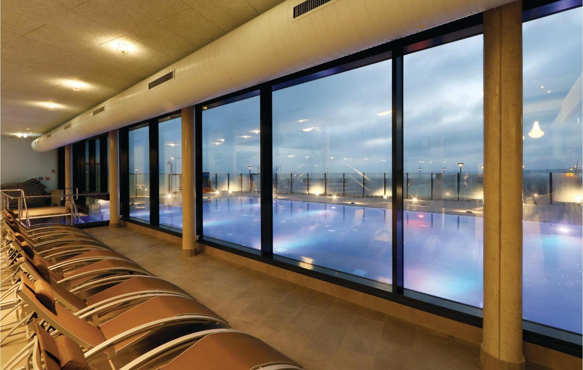 Amazing Apartment In Luebeck Travemuende With Sauna Ngoại thất bức ảnh